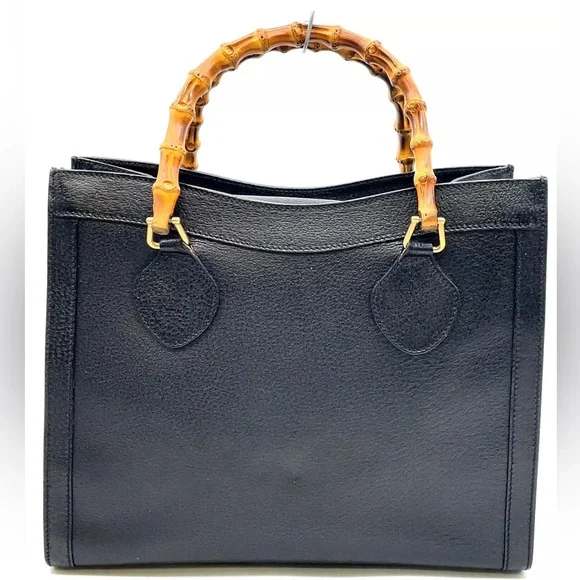 Vintage Gucci Bamboo Black Leather HandBag “Diana bag” inside is clean - Picture 1 of 17